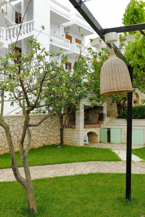 דירות קסאמיל Casa Del Mar מראה חיצוני תמונה