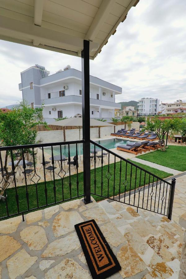 דירות קסאמיל Casa Del Mar מראה חיצוני תמונה