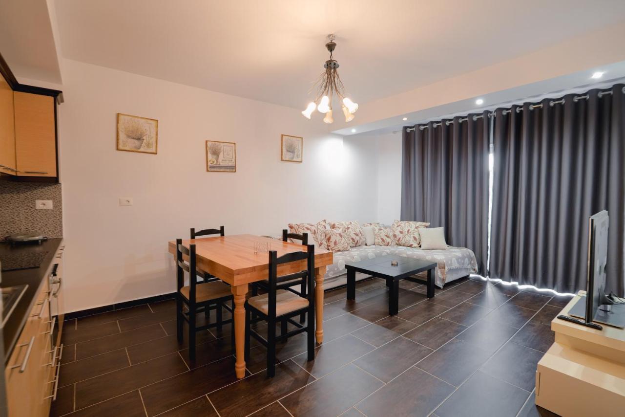דירות קסאמיל Casa Del Mar מראה חיצוני תמונה
