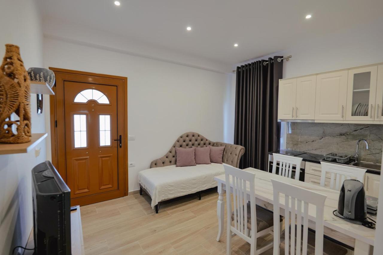 דירות קסאמיל Casa Del Mar מראה חיצוני תמונה